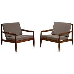 Mid-Century Pair of Adrian Pearsall Lounge Chairs