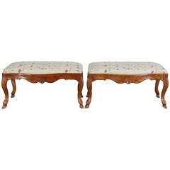 Pair of 19th Century Italian Walnut Serpentine-Front Benches 1