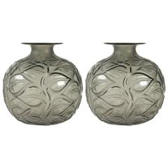 René Lalique a Pair of Grey Vase "Sophora"