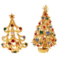Vintage Pair of Gold and Swarofski Crystal Christmastree Brooches