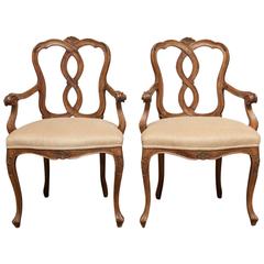 Pair of 19th Century Italian Venetian Walnut Rococo Armchairs 3