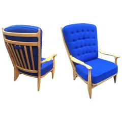 Guillerme et Chambron, Pair of Oak Edouard Armchairs, Edition Votre Maison, 1975 9