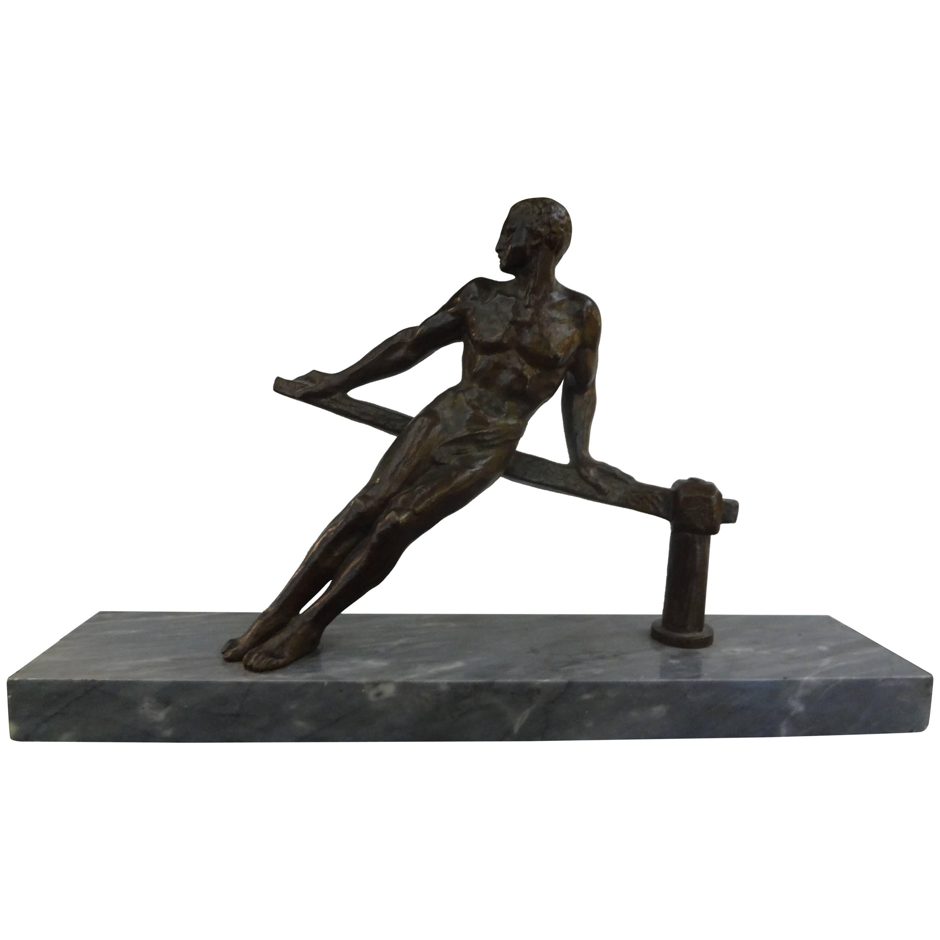 Handsome period French Art Deco bronze figure of an athlete on marble base by Henri Fugère, circa 1930.