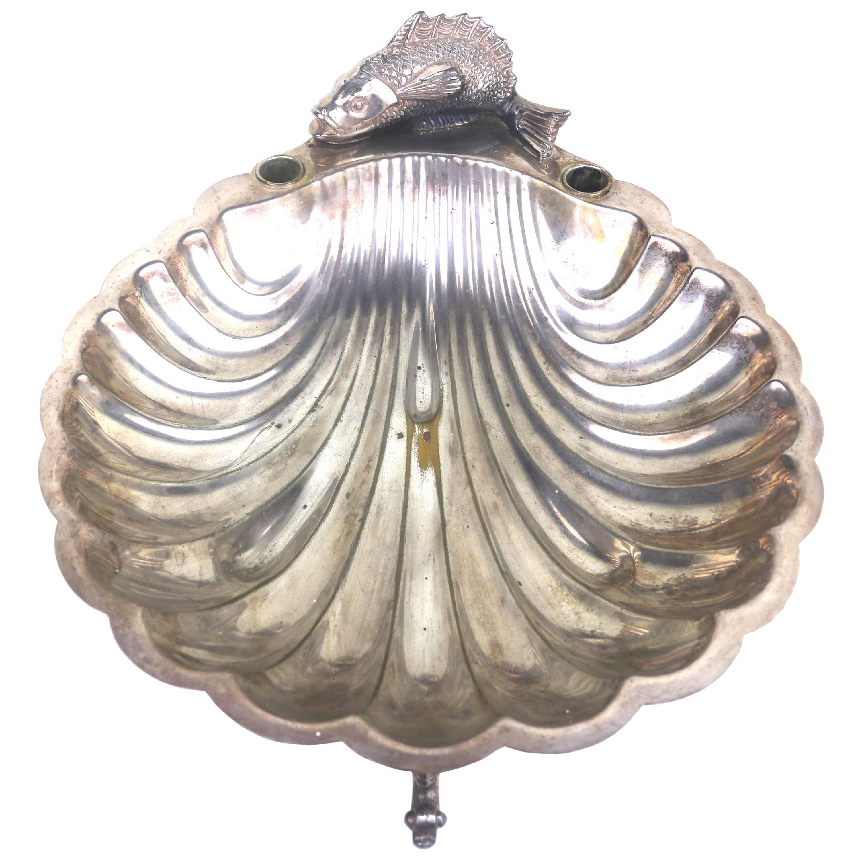 Large Engraved Fish Mounted Silverplate Scalloped Bowl in the Buccellati Manner For Sale
