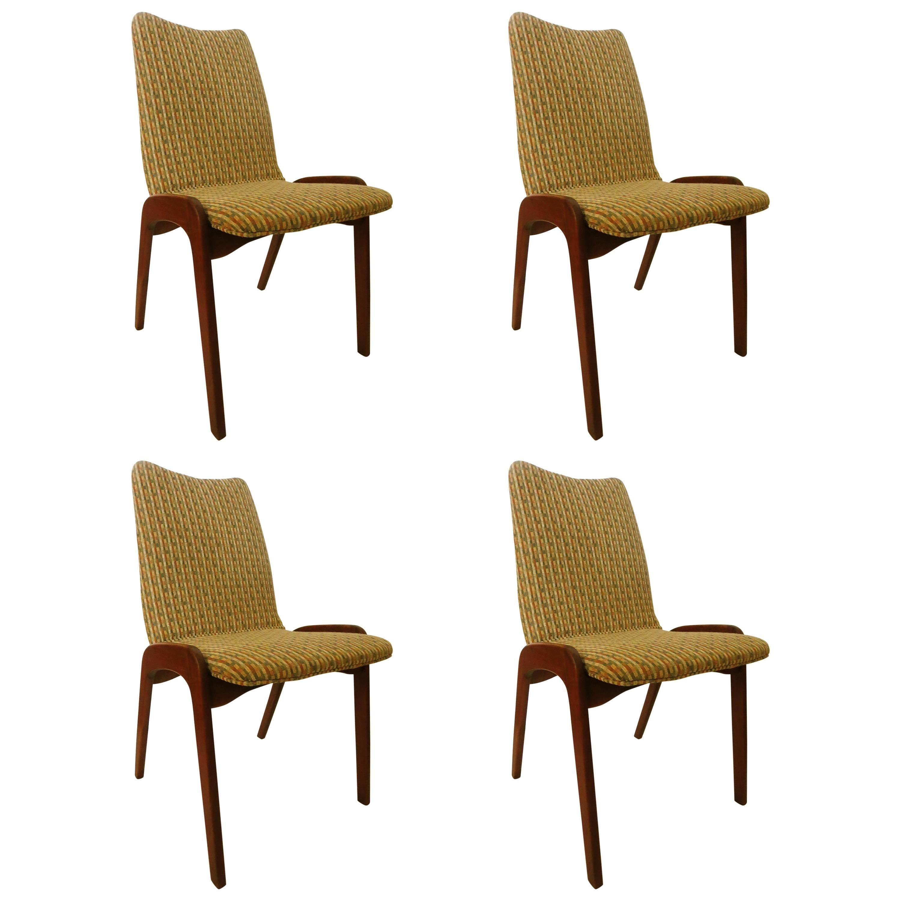 Mid-Century American Modern Set of Four Chet Beardsley Dining Chairs