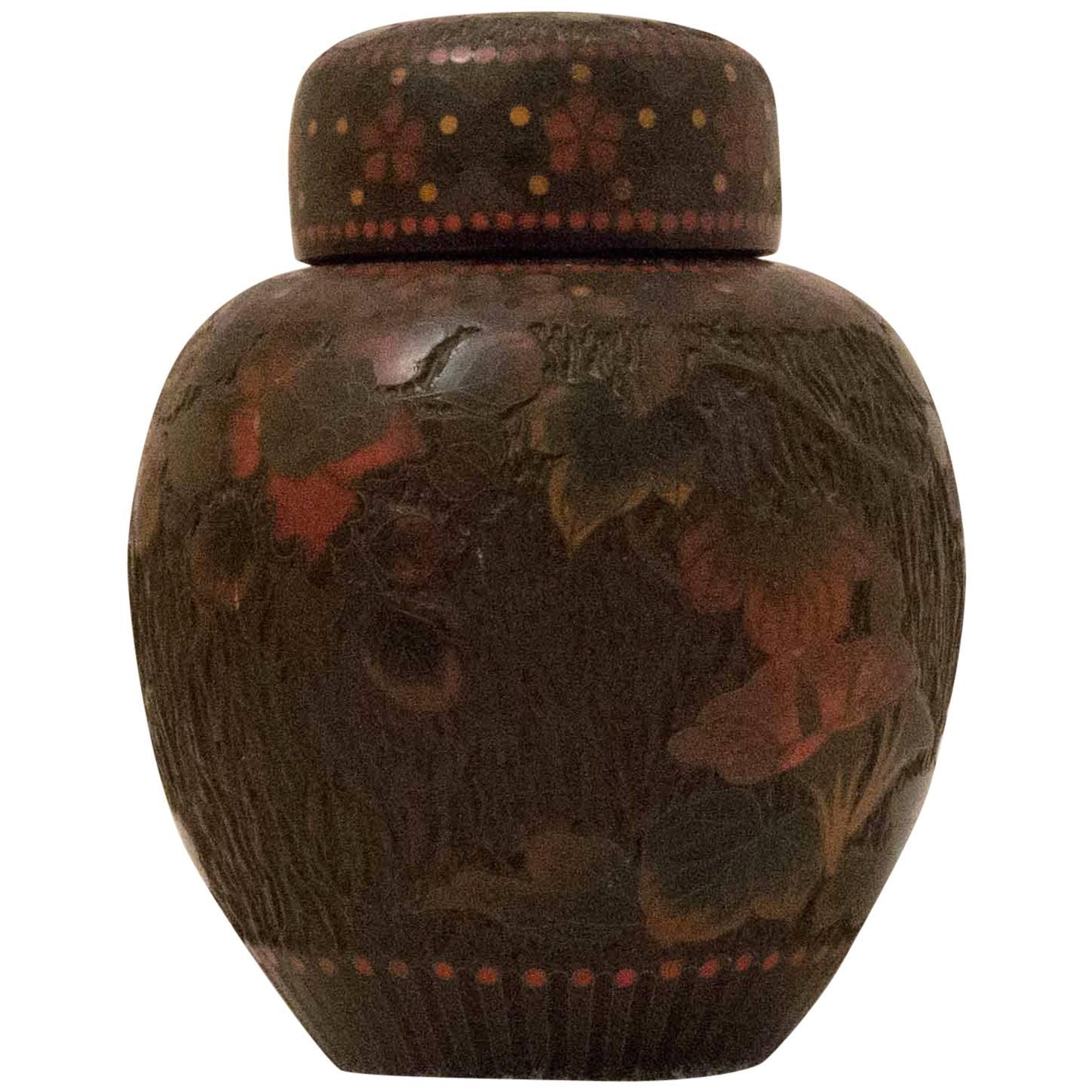 Meji Period Japanese Cloisonné Porcelain Tea Caddy Jiki Shippo with Li For Sale