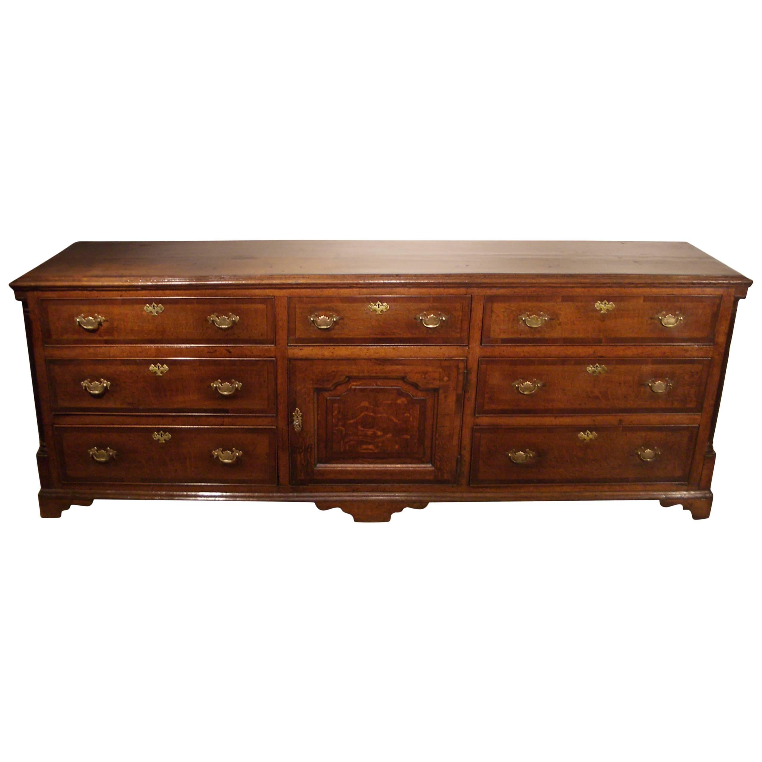 Superb 18th Century Oak Dresser