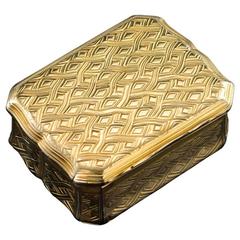 Antique French Solid Gold Exceptional Snuff Box, Louis Robin, circa 1742