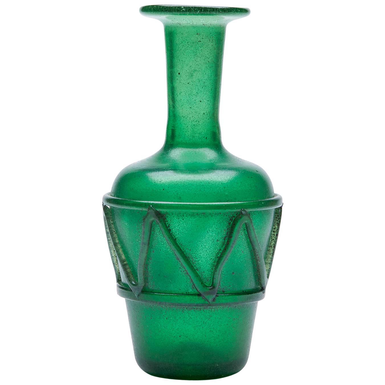 Seguso Scavo Murano Green Glass Vase, circa 1970