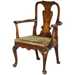 Early 18th Century Walnut Armchair 9