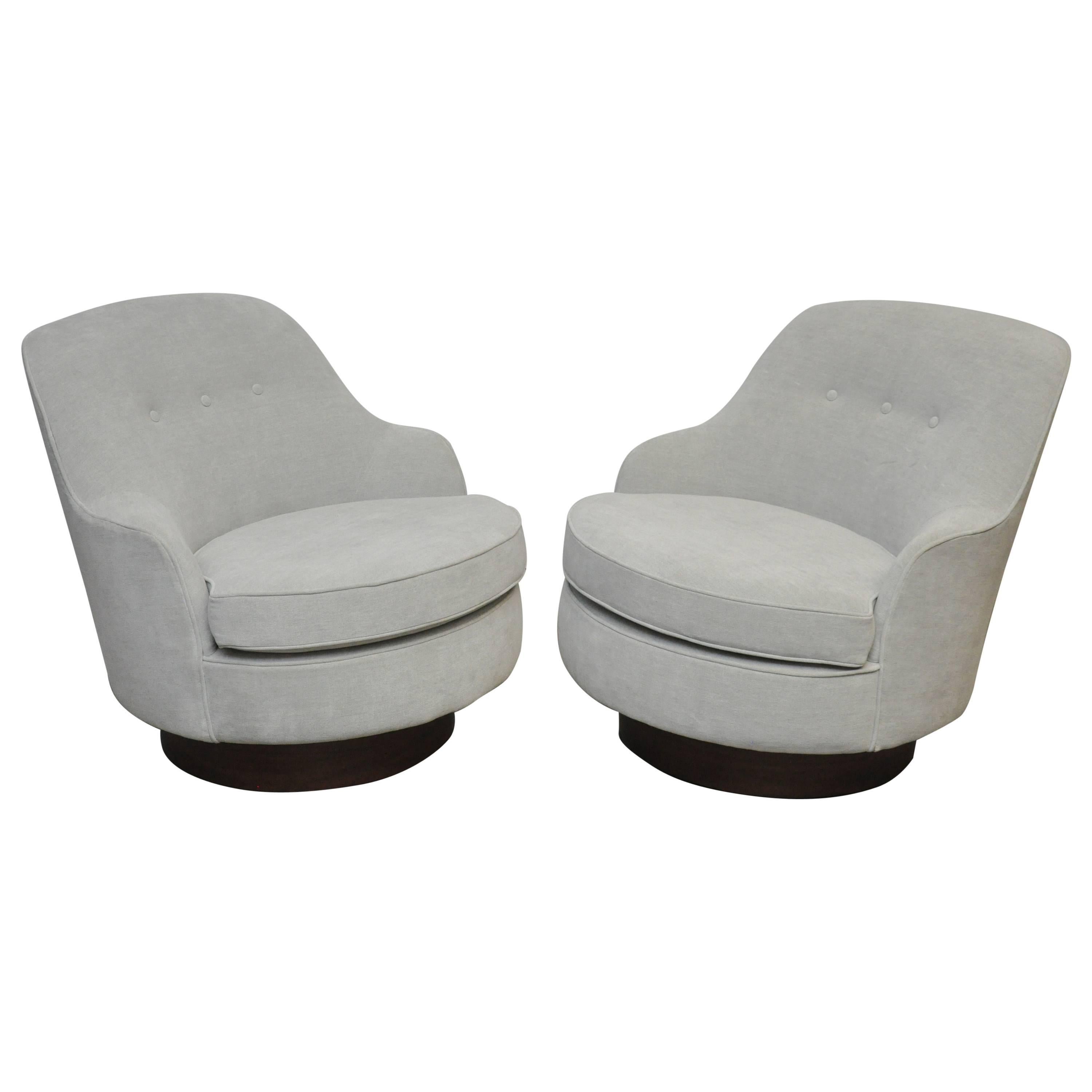 Milo Baughman Swivel Chairs on Walnut Bases for Directional