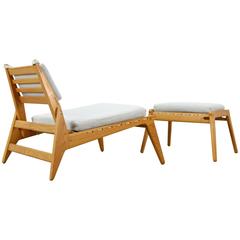 Mid-Century Modern "Hunting Group" Made of Oak - Lounge Chair and Ottoman 