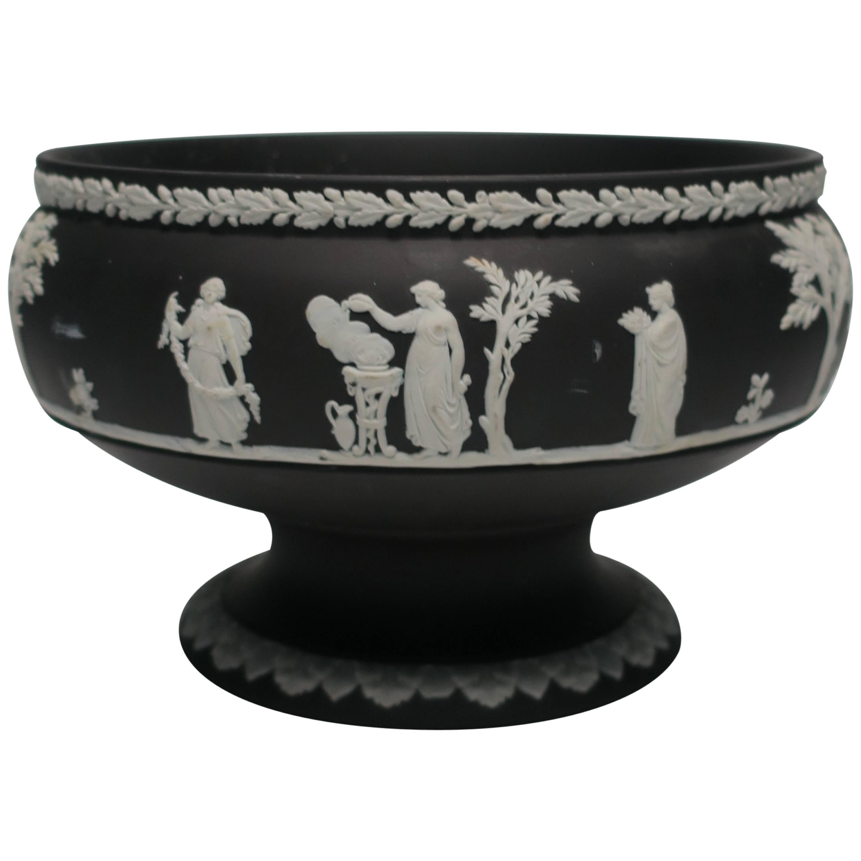 Black and White Basalt Wedgwood Jasperware Urn or Centerpiece Bowl