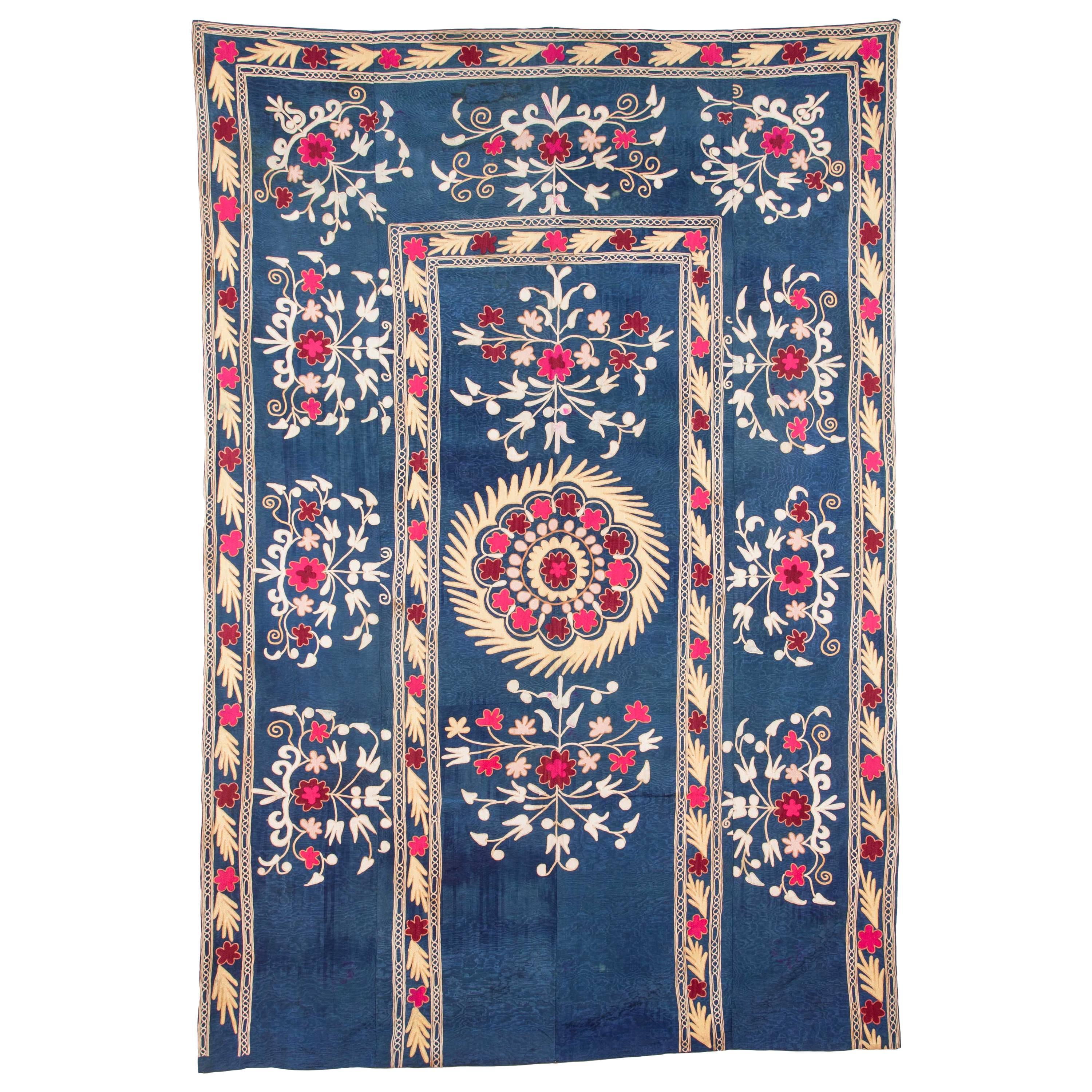Mid-20th Century Silk Suzani from Samarkand, Uzbekistan