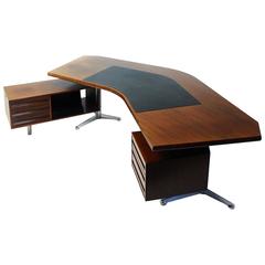 Fantastic Rosewood Desk by Osvaldo Borsani Model T96 for Tecno