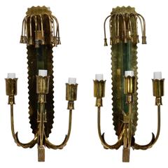 Mid-Century Brass and Glass Three-Light Sconces in Manner of Stilnovo 11