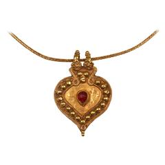 22-Karat Gold Indian Pendant Necklace with Ruby Glass Bead 