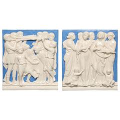 Pair of European Wall Plaques 4