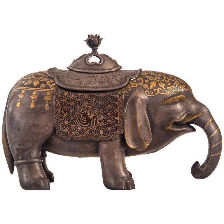 A Japanese Lacquer Incense Burner in the Form of an Elephant, Signed For Sale