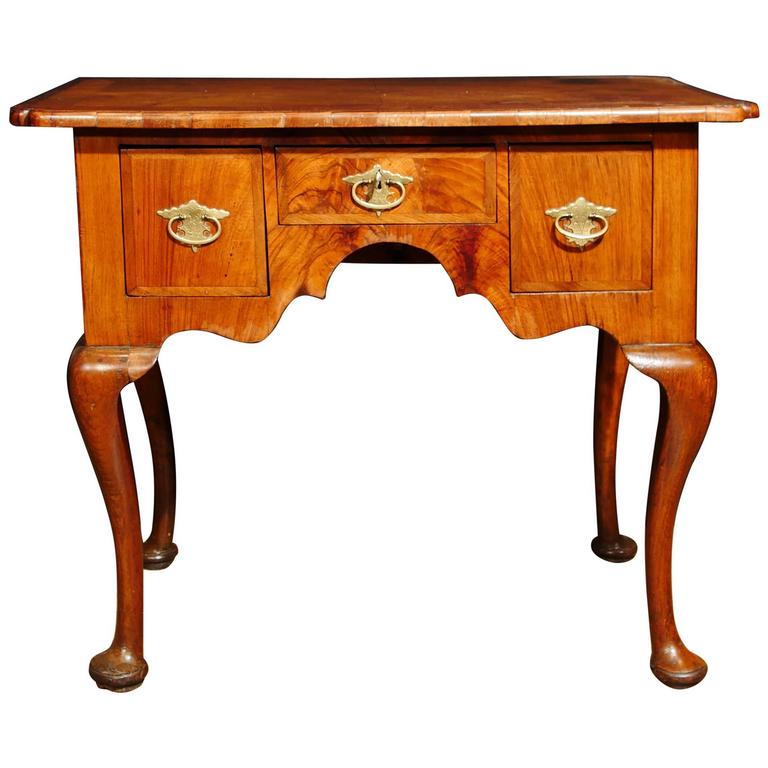 Antique Walnut Queen Anne Low Boy Console Table, 1710 For Sale at 1stDibs
