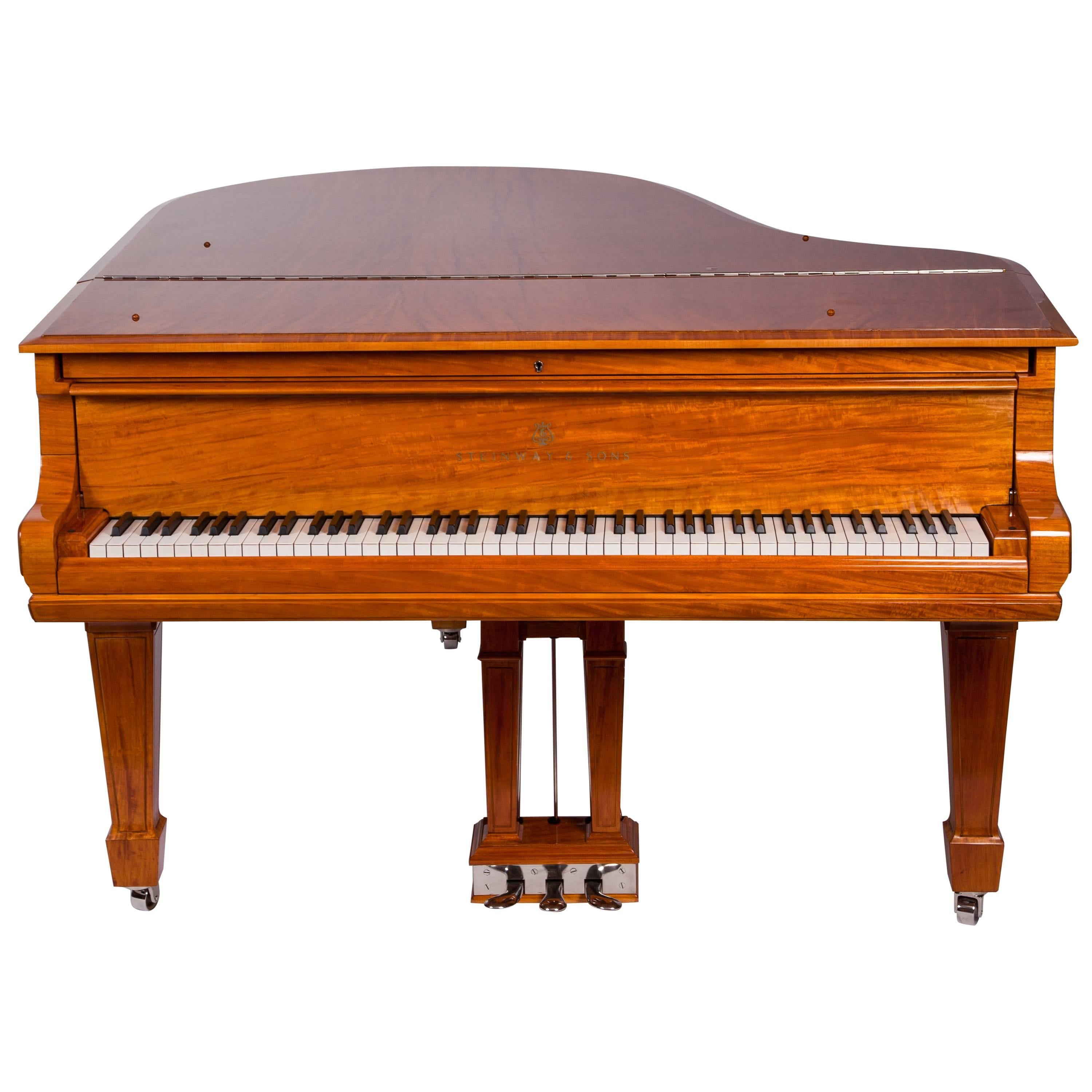 Steinway & Sons L Grand Piano Lemon Wood Handpolished Chrome Details New Acti For Sale