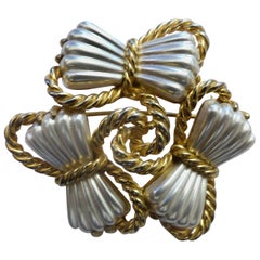 1950s Schiaparelli Gold and Silver Bow Brooch