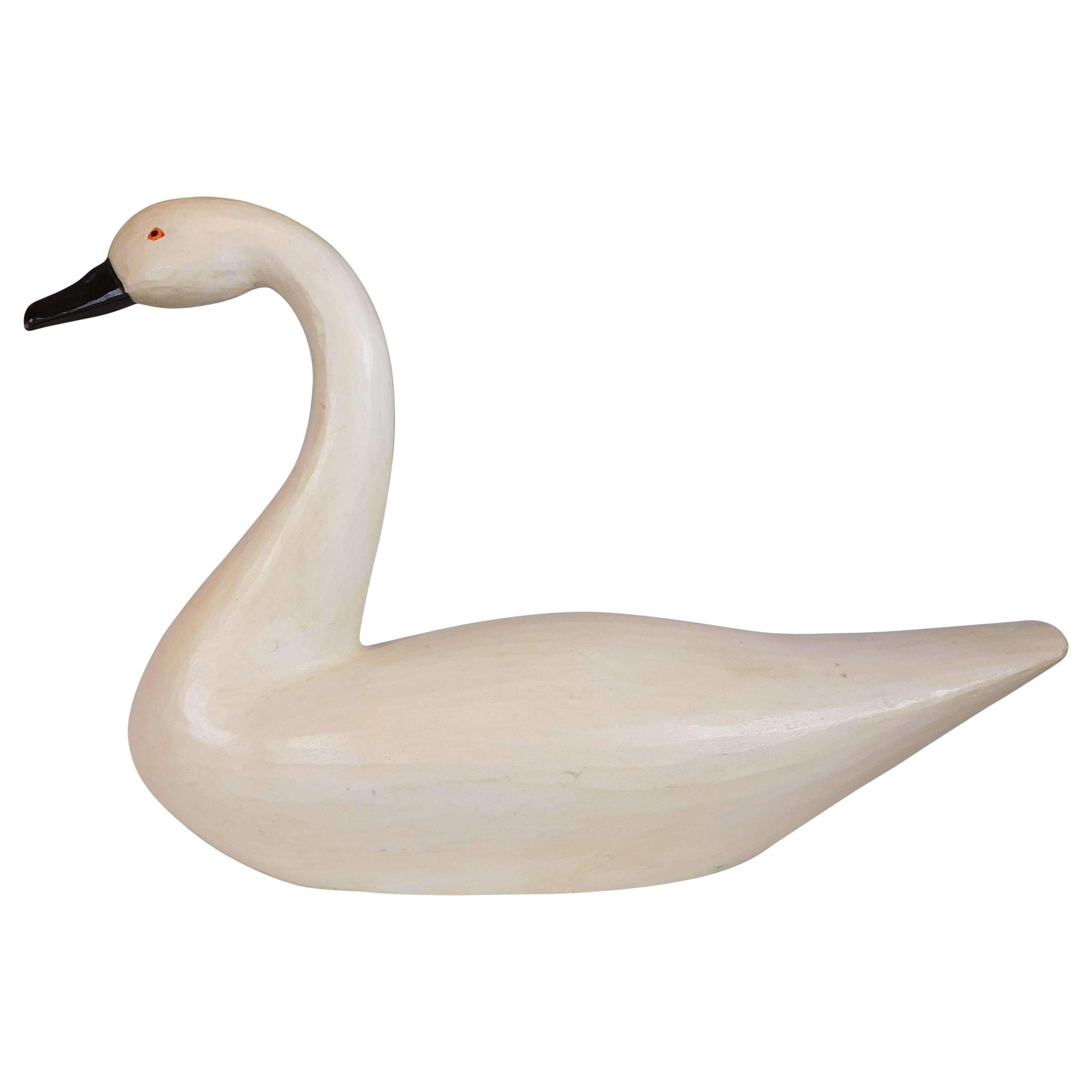 Large Folk Art Swan Decoy in Carved and Painted Wood, New England, 20th Century