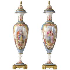 Pair of Late 19th Century Bronze-Mounted Sèvres Style Iridescent Vases 12