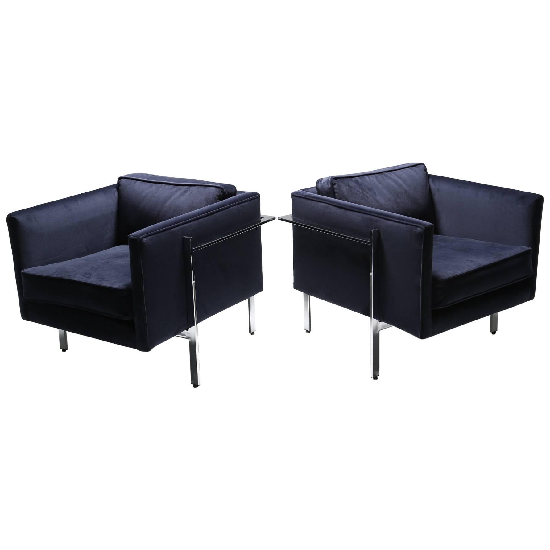 Mid-Century Modern Lounge Chairs by Milo Baughman