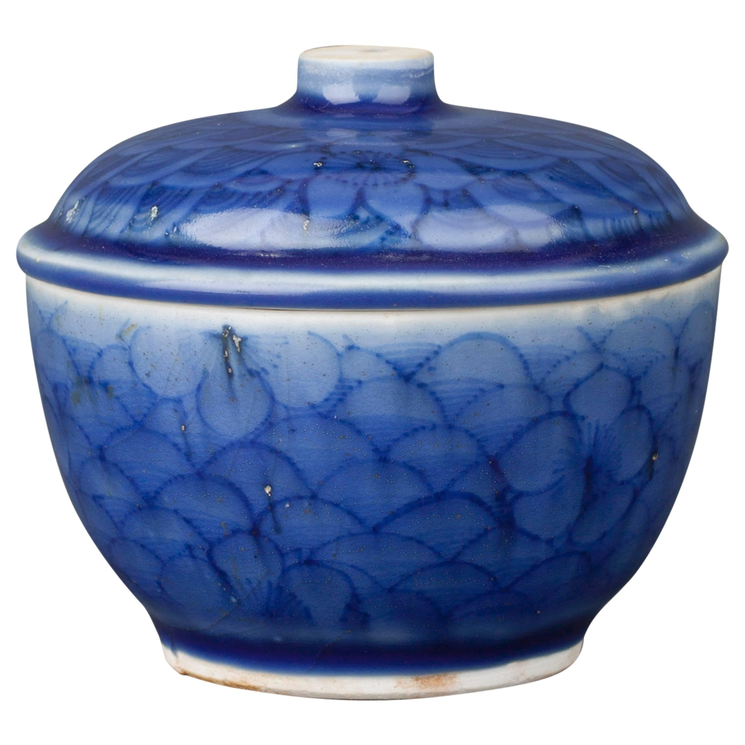 Chinese Porcelain Blue Glaze Bowl and Cover, 17th Century For Sale