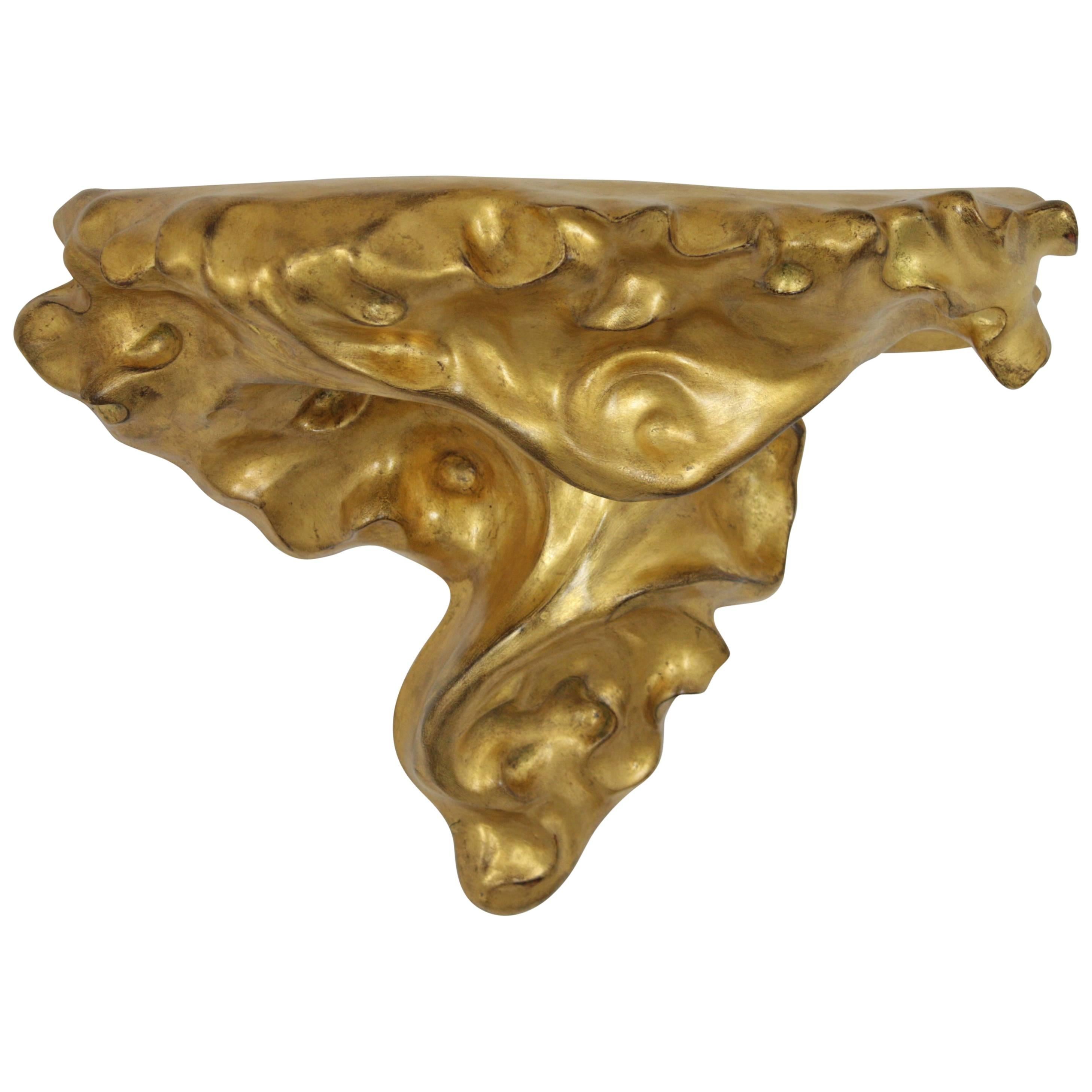 Art nouveau-Stil-Wandkonsole aus vergoldetem Holz mit Blattgold von Antoni Gaud im Angebot