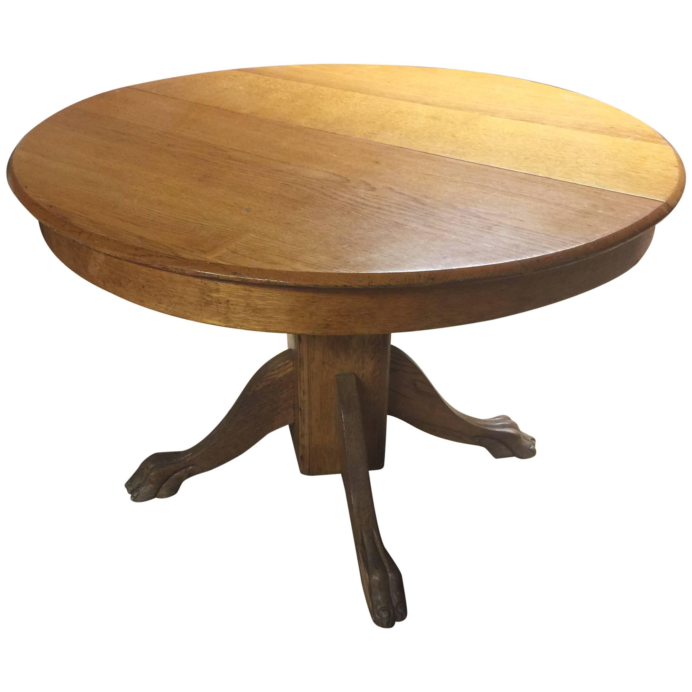 Late 19th Century American Oak Dining Table Extendable