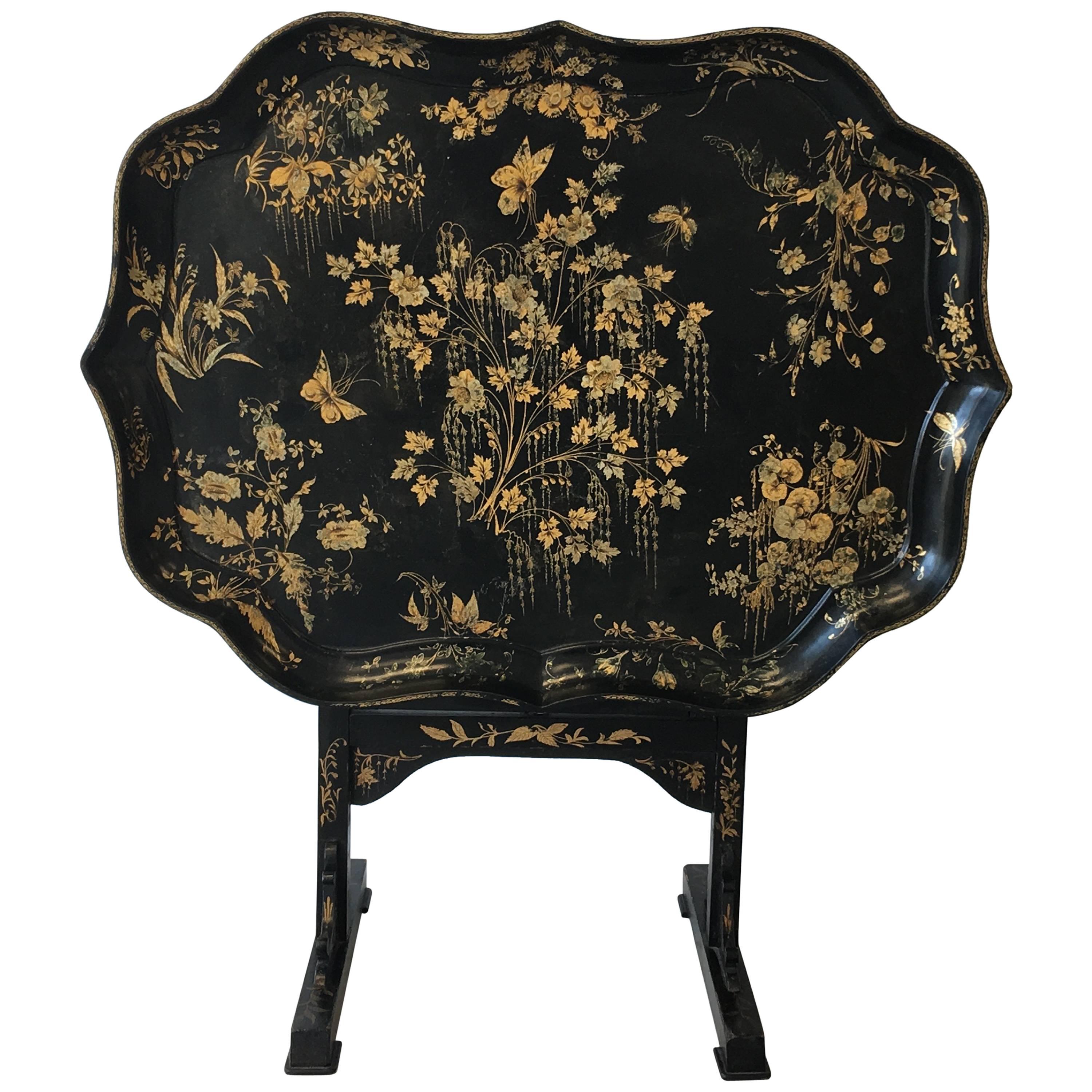 19th Century Japanned Black and Gold Lacquered Tilt-Top Table