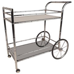 Chariot de bar moderne vintage en finition faux bambou