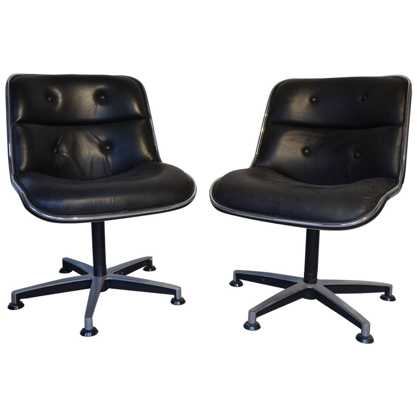 Charles Pollock Black Leather and Chrome Pair of Armchairs, circa 1970 For Sale