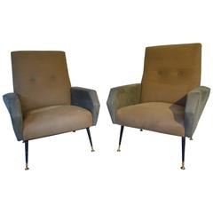 Beautiful Pair of Italian Armchairs circa 1960 in the Style of Marco Zanuso 6