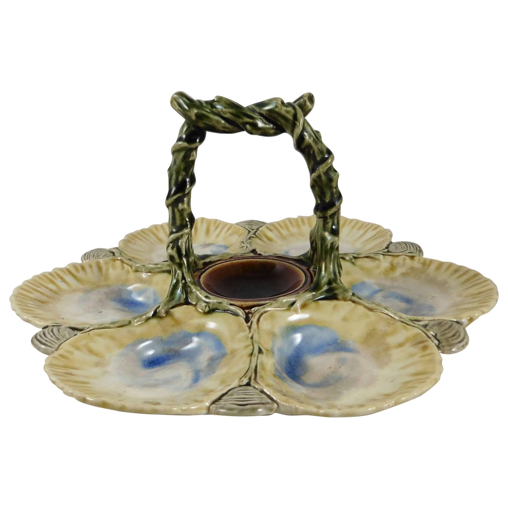 Seltener Austernkorb-Servierkorb aus Majolika von Choisy Le Roi aus dem 19. Jahrhundert