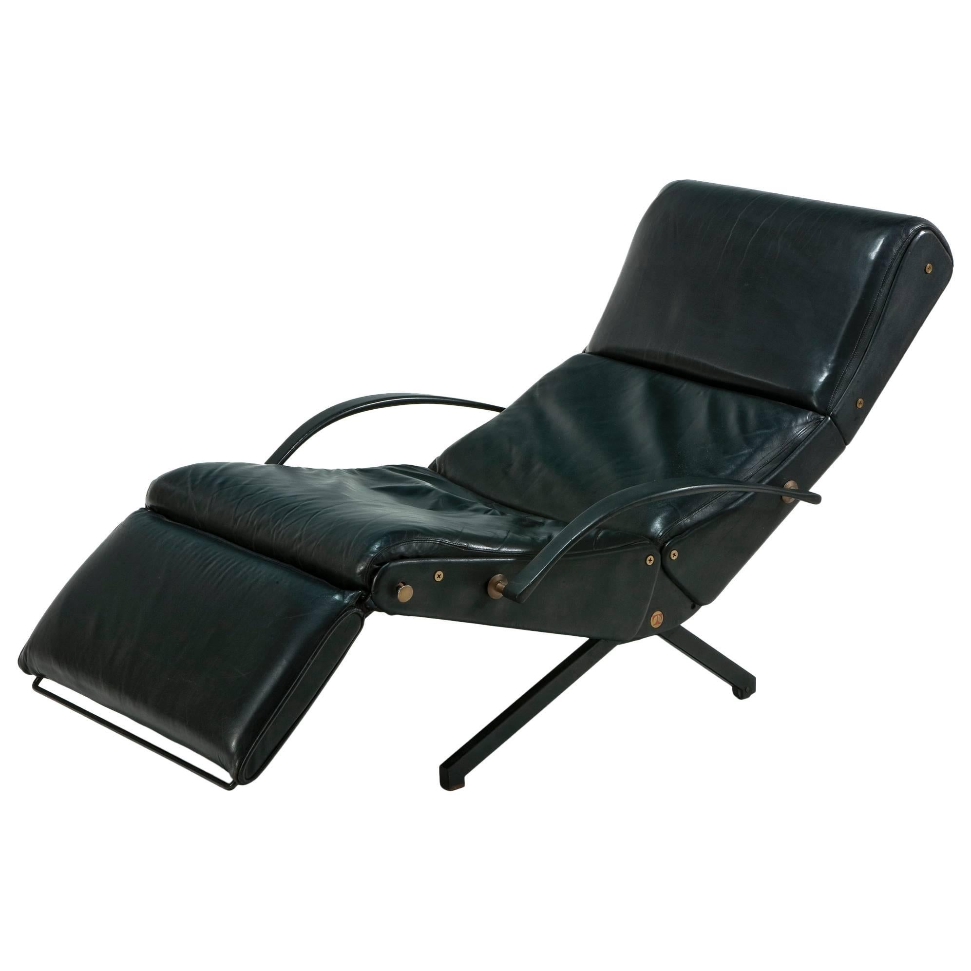 Fauteuil de salon modèle « P40 » d'Osvaldo Borsani en vente