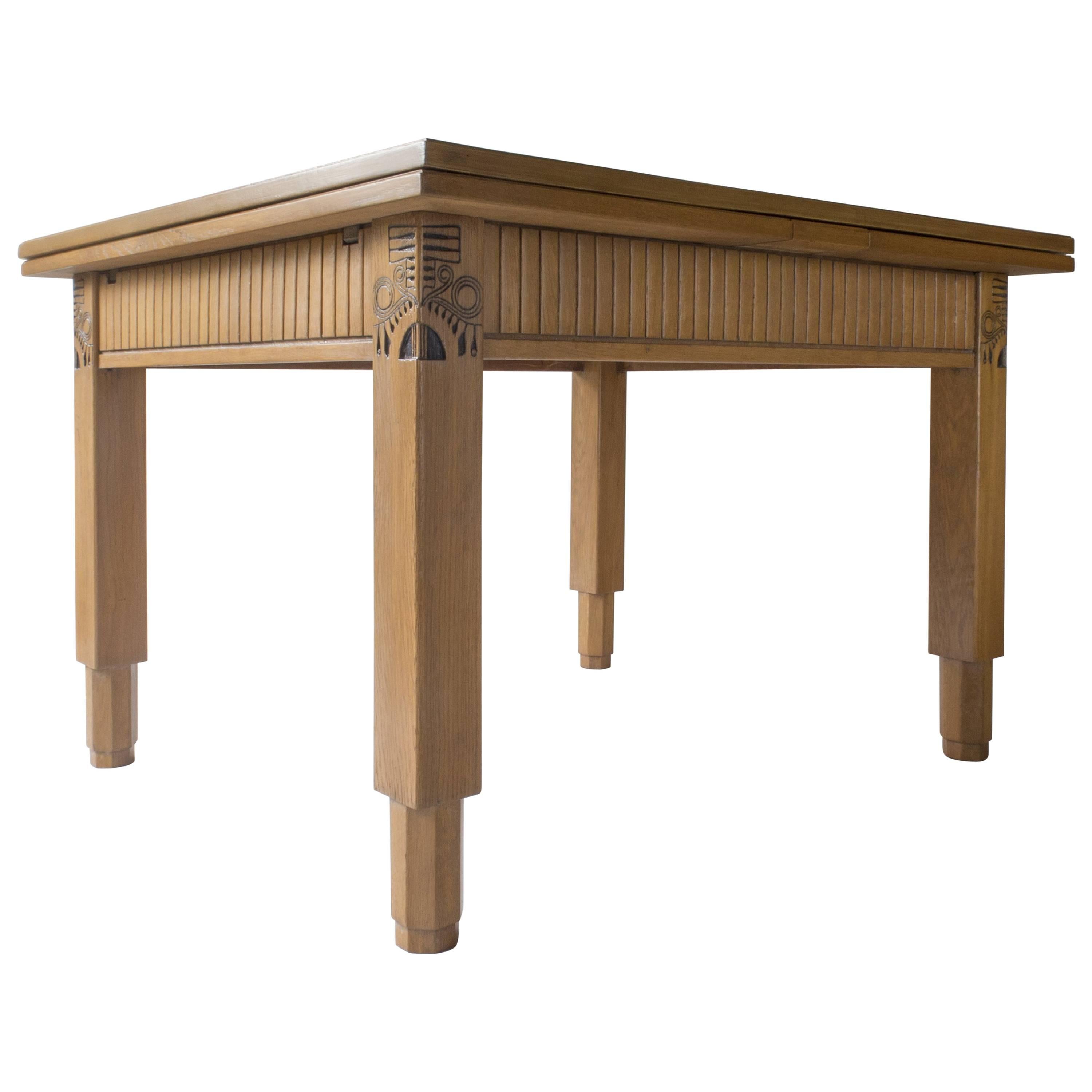 Manner of Eliel Saarinen, Finnish Intricately Carved Oak Jugend Expandable Table For Sale