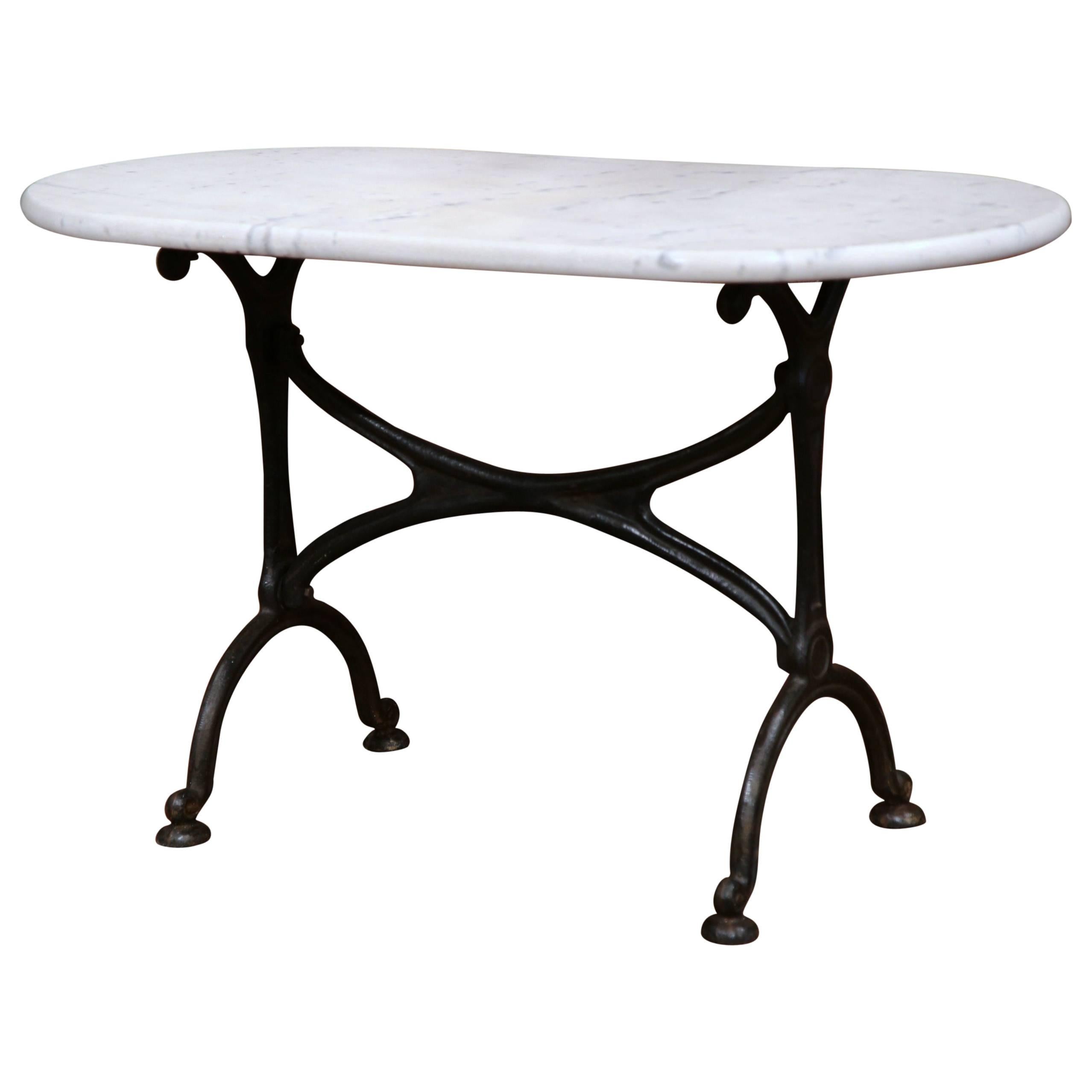 Early 20th Century French Iron and Marble Oval Bistrot Table from Paris