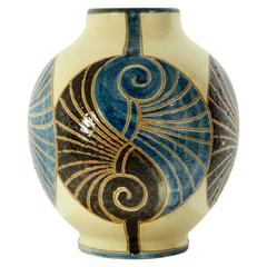 Vase by Aksini