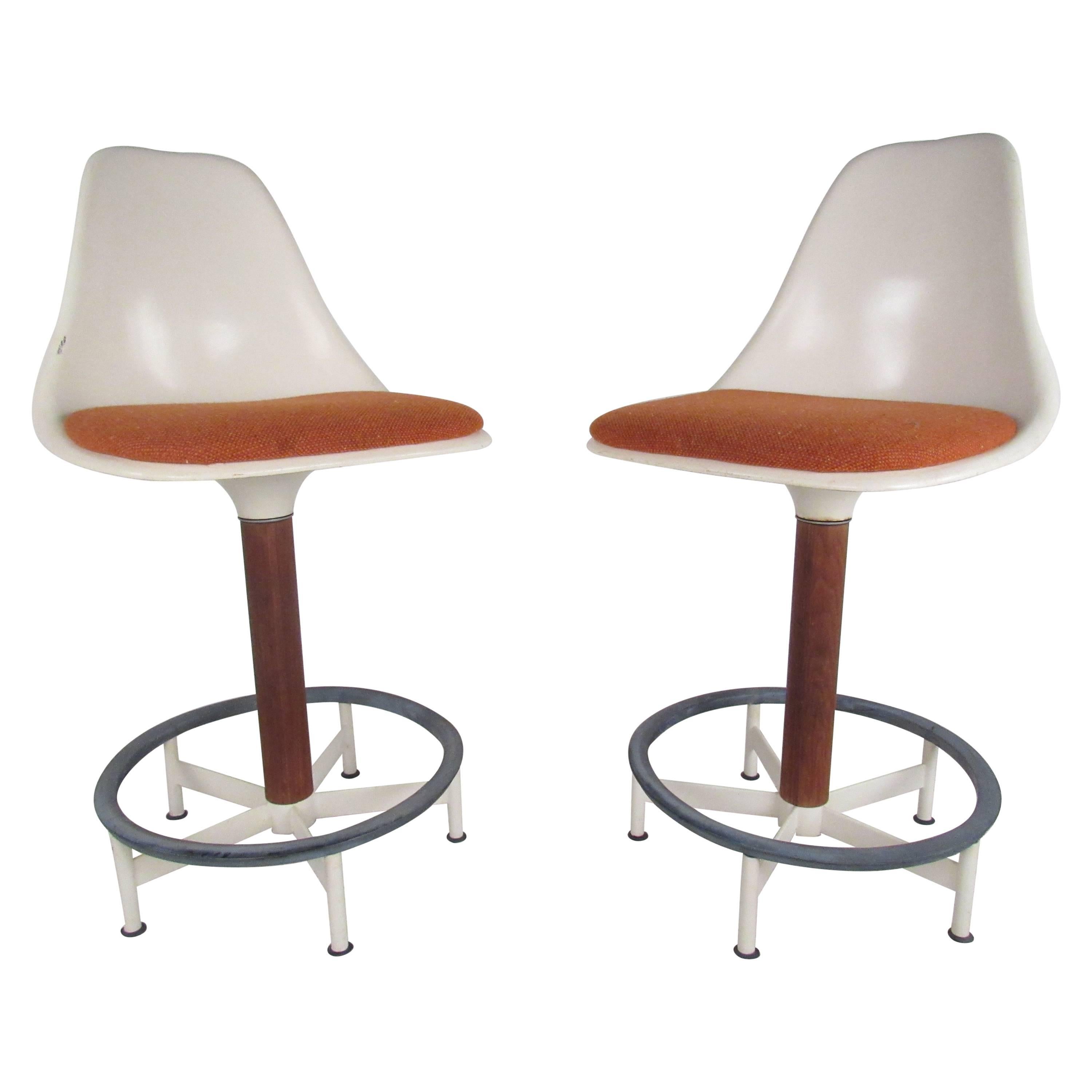 Vintage Modern Pair of Swivel Stools by Burke