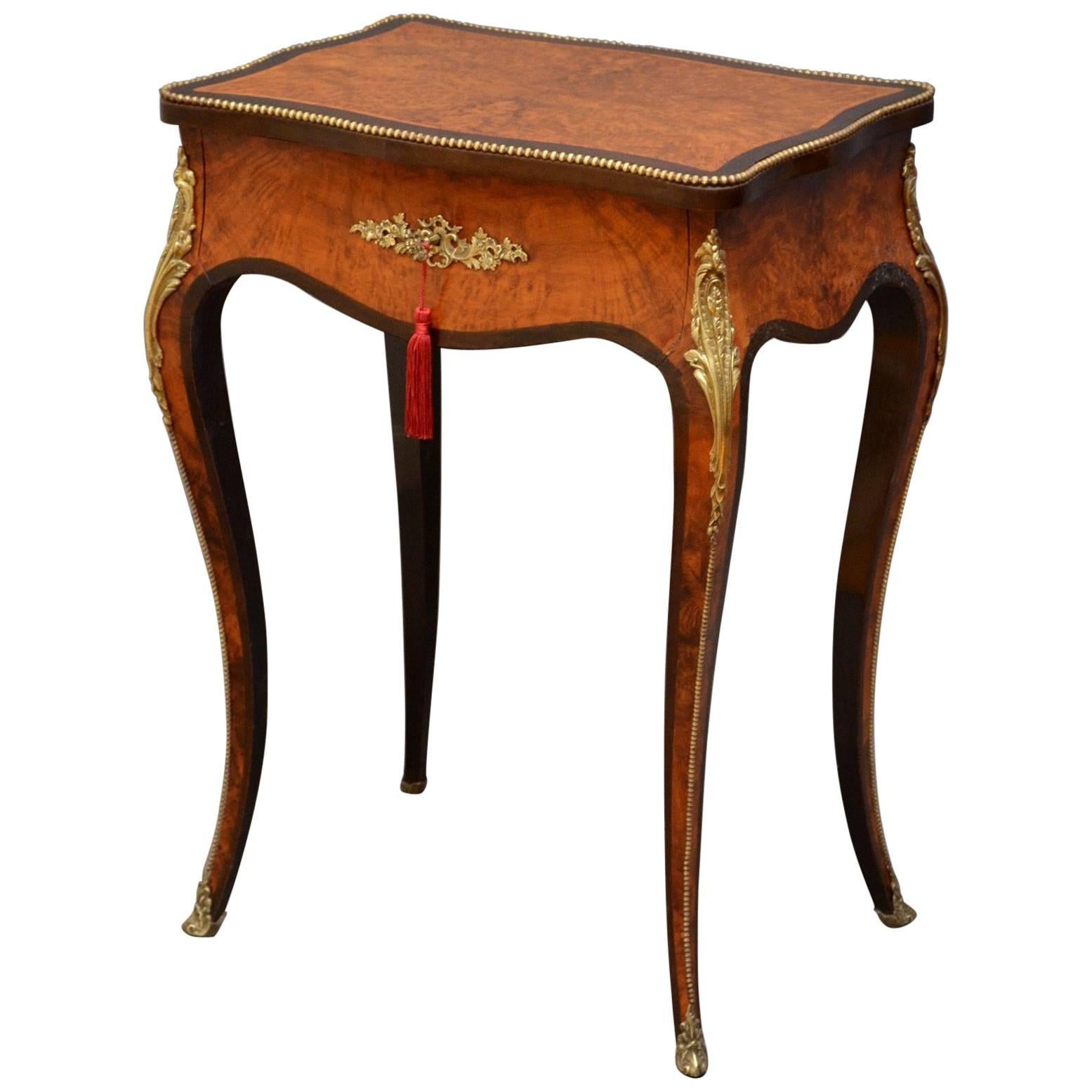 Exceptional French Amboyna Dressing Table