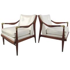 Elegant Pair of Vintage Lounge Chairs in the Style of Gio Ponti