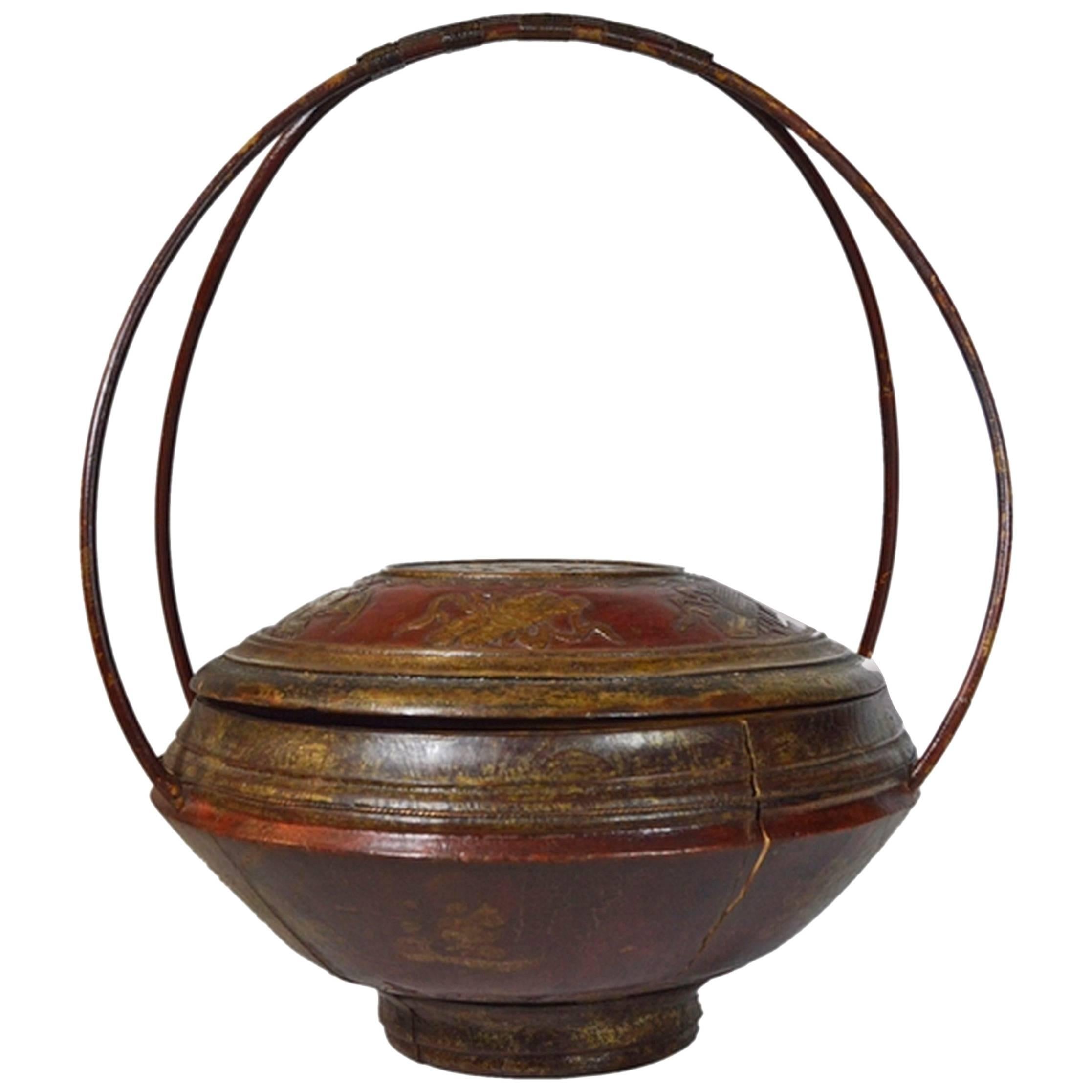 Antique 19th Century Chinese Hand-Carved Wooden Grain Basket with Bamboo Handle For Sale