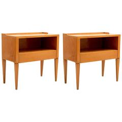 Pair of Elegant Italian, 1950s, Nightstand or Side Table