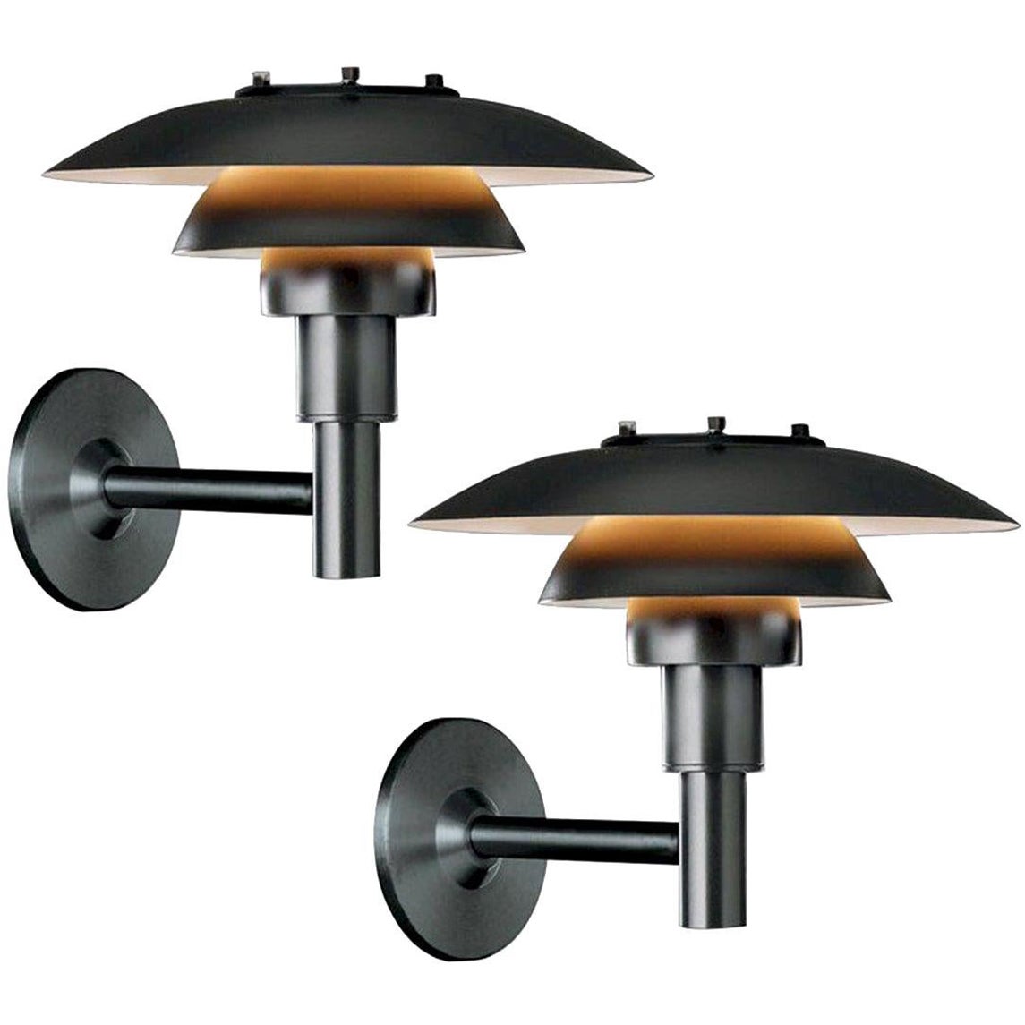 Poul Henningsen PH 3/2.5 Outdoor Wall Light for Louis Poulsen For Sale