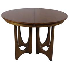 Vintage Mid-Century Modern Broyhill Brasilia 6140-1645 Round Pedestal Base Dining Table