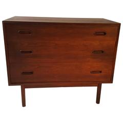 Danish Modern Teak Three-Drawer Chest in the Manner of Arne Vodder 12
