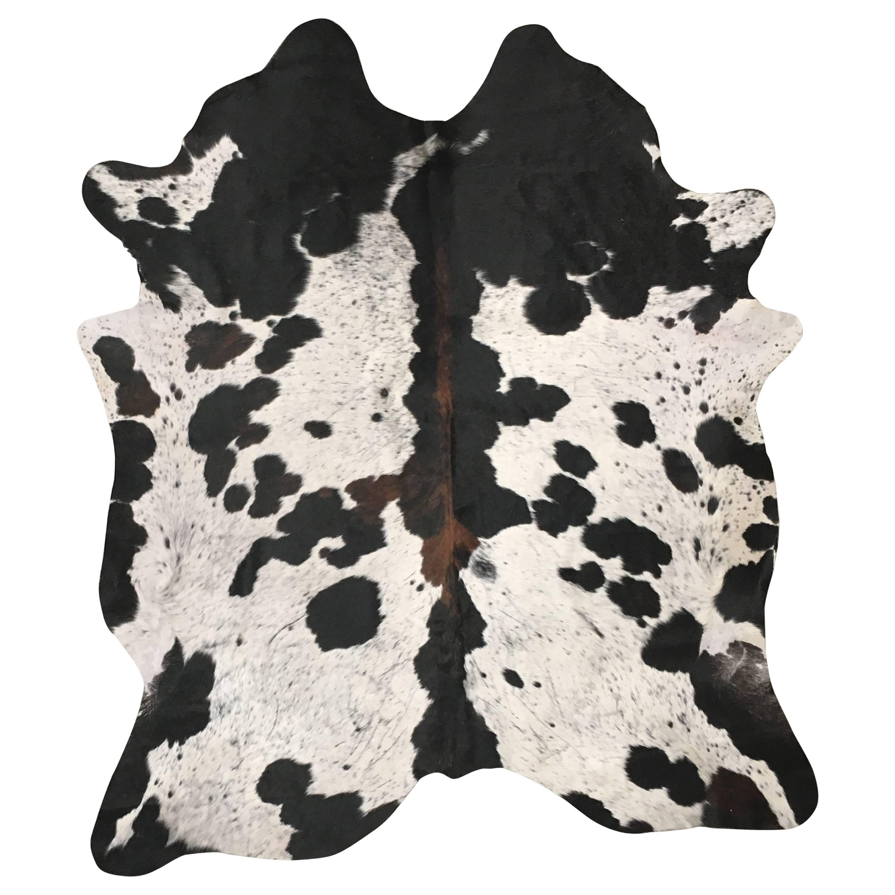 Spotted Tri-Color Cowhide Rug For Sale